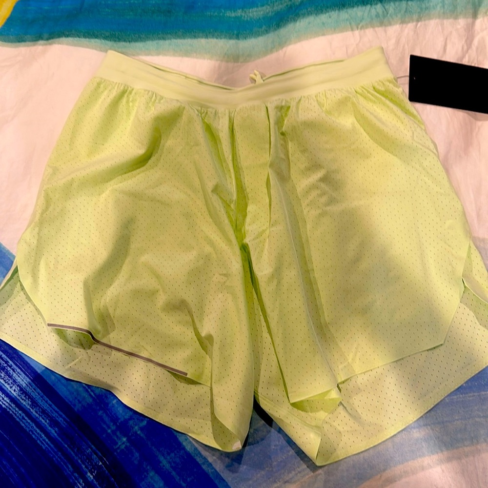 New lululemon Fast and Free Shorts 6” Lined Mens